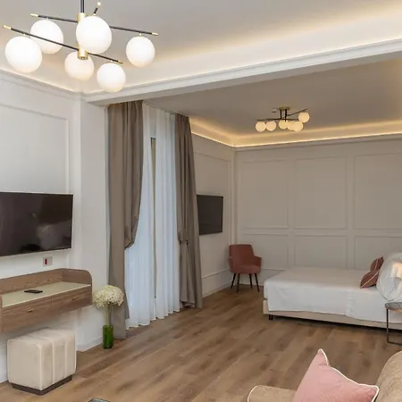 Splendide Riviera Boutique Art Hotel 4*