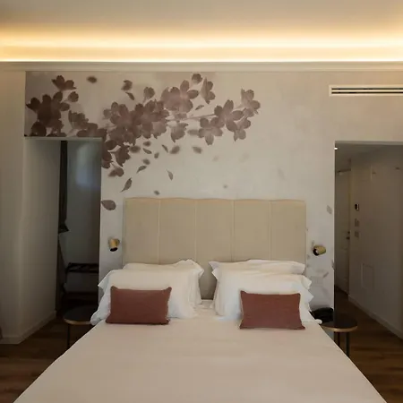 Splendide Riviera Boutique Art Hotell 4*