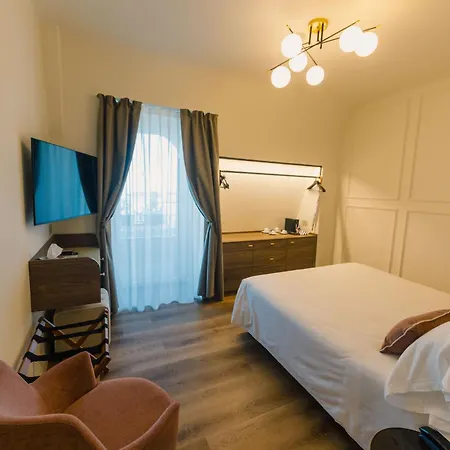 Splendide Riviera Boutique Art Hotel 4*