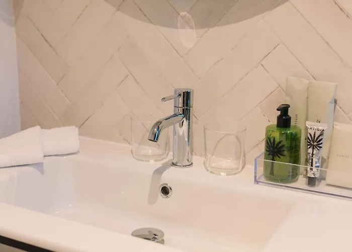 Splendide Riviera Boutique Art