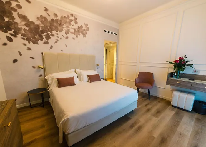 Splendide Riviera Boutique Art Hotell 4*