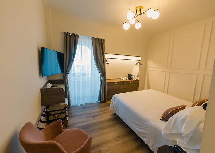 Splendide Riviera Boutique Art Hotell 4*